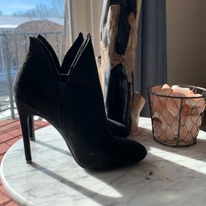 Nine West Heeled Bootie